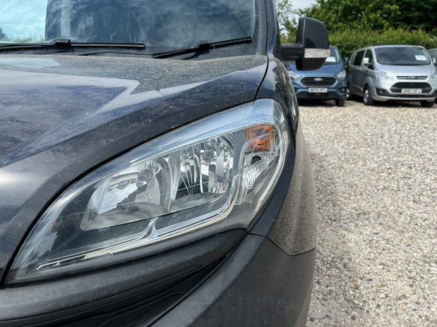 Fiat Doblo SWB L1H1 Low Roof Tecnico Air Con Sensors EURO 6 NO VAT 21