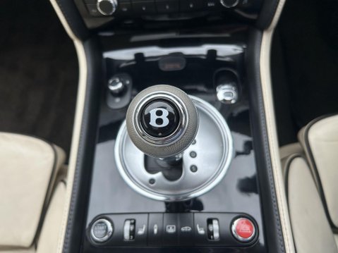 Bentley Continental 6.0 W12 Flying Spur Speed Saloon 4dr Petrol Auto 4WD Euro 4 (610 ps) 36
