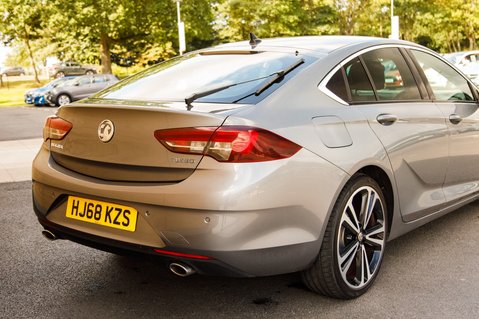 Vauxhall Insignia ELITE NAV 8