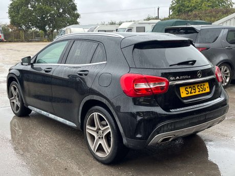 Mercedes-Benz GLA 2.1 GLA 200 AMG Line D 5dr 7
