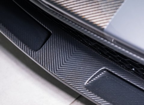 Ford GT Carbon Series 37