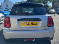 Mini Hatch COOPER 5