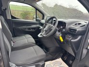 Vauxhall Combo L2H1 2300 100ps Pro Panel Van - Sat Nav / Rear Camera 19