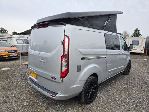 Ford Tourneo Custom Ultimate Activities Camper 18
