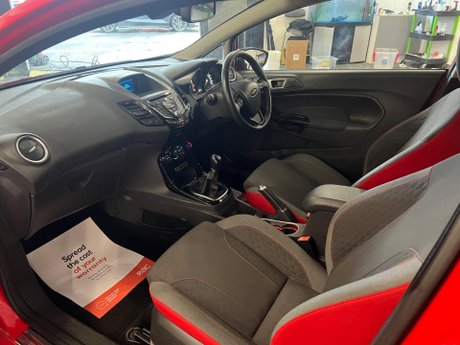 Ford Fiesta 1.0T EcoBoost Zetec S Euro 6 (s/s) 3dr 9