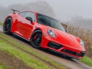 Porsche 911 Carrera GTS Manual 19