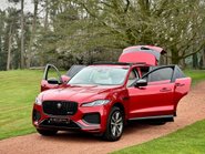Jaguar F-Pace R-DYNAMIC BLACK 24