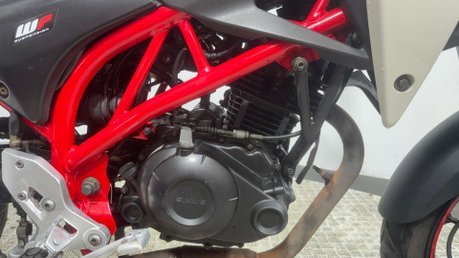 Sinnis RSX 2018 13K RUNNING PROJECT LEARNER BIKE SPARES OR REPAIR 125CC 17