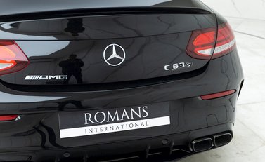 Mercedes-Benz C Class C63 S Night Edition 22