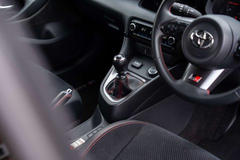 Toyota GR Yaris 1.6 GR Yaris Circuit 4WD 4WD 3dr 14
