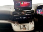 Vauxhall Combo Life 52kWh Ultimate MPV 5dr Electric Auto (7.4kW Charger) (136 ps) Cruise Contr 18