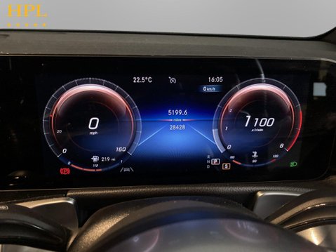 Mercedes-Benz GLB 1.3 GLB200 AMG Line (Premium) SUV 5dr Petrol 7G-DCT Euro 6 (s/s) (163 ps) 2 13