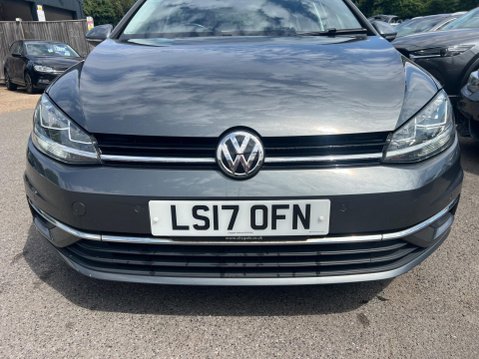 Volkswagen Golf 1.0 TSI BlueMotion Tech SE Nav DSG Euro 6 (s/s) 5dr 9