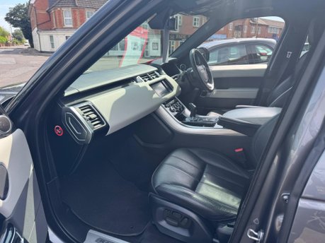 Land Rover Range Rover Sport 3.0 SD V6 HSE Dynamic Auto 4WD Euro 5 (s/s) 5dr 34