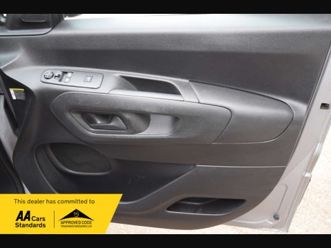 Peugeot Partner 1.6 Partner Professional L2 Blue HDi 32