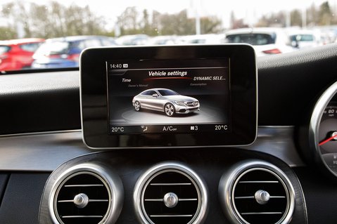 Mercedes-Benz C Class C 200 AMG LINE PREMIUM 33