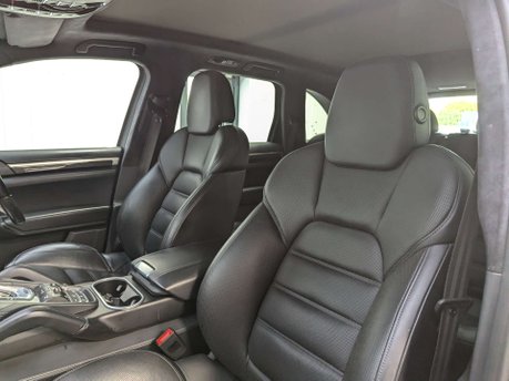 Porsche Cayenne 4.8 Cayenne V8 T Tiptronic S 4WD 5dr 51