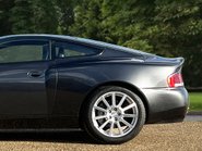 Aston Martin Vanquish S V12 11