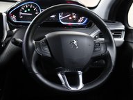 Peugeot 2008 PURETECH S/S ALLURE 45