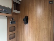 Auto-Trail Comanche Frontier|4 Berth|2 Belts|AUTO|Rear Single Beds|Hab 28