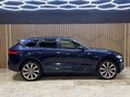Jaguar F-Pace 2.0 F-Pace R-Sport AWD D Auto 4WD 5dr 40