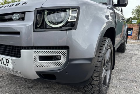 Land Rover Defender 110 D300 Hard Top HSE with Rear Seat Conversion 22