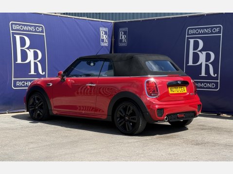Mini Convertible 1.5 Cooper Sport Convertible 2dr Petrol Steptronic Euro 6 (s/s) (136 ps) 7