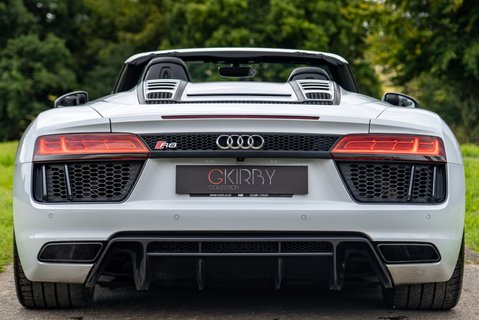 Audi R8 SPYDER V10 QUATTRO 26
