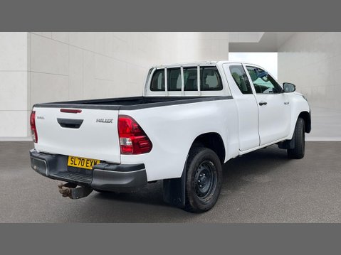 Toyota Hilux Active | 2.4 LT | Extended Cab | Tow Bar | Air Con | EURO 6 4