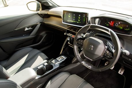 Peugeot 208 PURETECH GT S/S