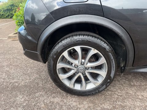 Nissan Juke 1.5 dCi 8v Tekna SUV 5dr Diesel Manual Euro 5 (s/s) (110 ps) 8
