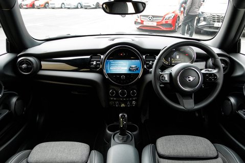 Mini Hatch COOPER S LEVEL 2 3