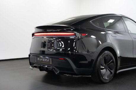 Tesla Model Y ModeL Y Long Range AWD 4WD 5dr 15