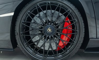 Lamborghini Aventador S LP 740-4 Roadster 27
