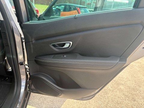 Renault Scenic 1.2 Scenic Signature Nav TCe 5dr 63