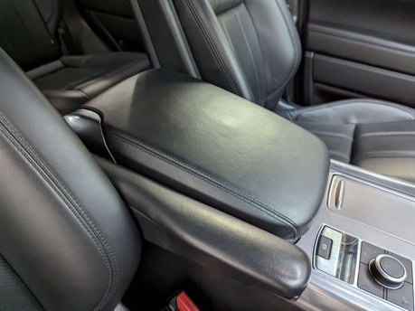 Land Rover Range Rover Sport 3.0 Range Rover Sport HSE SDV6 Auto 4WD 5dr 91