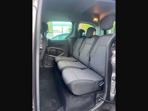 Citroen Berlingo Multispace 1.2 Berlingo Multispace Flair PureTech S/S 5dr 11