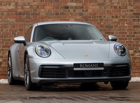 Porsche 911 Carrera S (992) 1