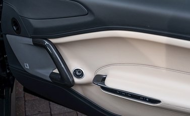 Ferrari GTC4 Lusso 21