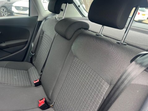 Volkswagen Polo 1.2 TSI BlueMotion Tech SE DSG Euro 6 (s/s) 5dr 27