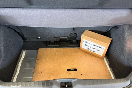 Nissan MICRA 1.2 16v SE Hatchback 5dr Petrol Automatic (161 g/km, 79 bhp) 68