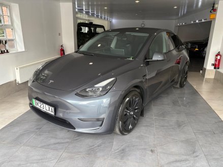 Tesla Model Y Auto RWD 5dr