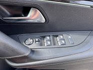 Peugeot 2008 PURETECH S/S GT LINE 28