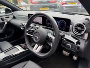 Mercedes-Benz A Class AMG A 35 4MATIC PREMIUM PLUS MHEV 34