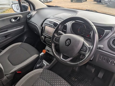 Renault Captur DYNAMIQUE S NAV DCI 12