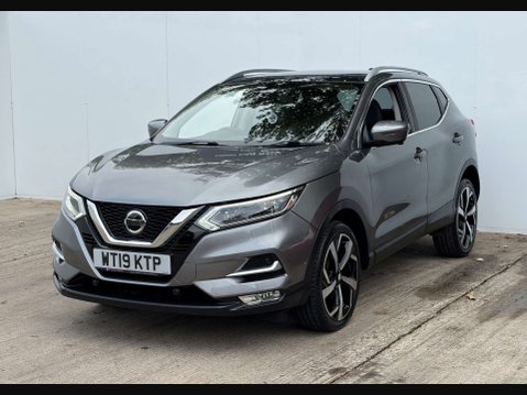 Nissan Qashqai 1.3 Qashqai Tekna DiG-T Semi-Auto 5dr 36