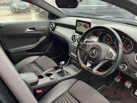 Mercedes-Benz GLA 2.1 GLA 200 AMG Line D 5dr 13