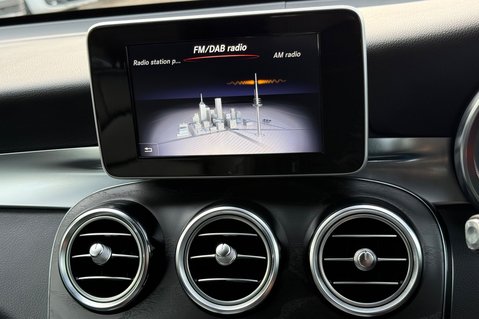 Mercedes-Benz GLC GLC 220 D 4MATIC AMG LINE PREMIUM - TWO OWNERS - PANORAMIC SUNROOF 44