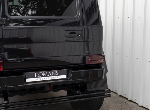 Mercedes-Benz G Series 4x4² Brabus 28