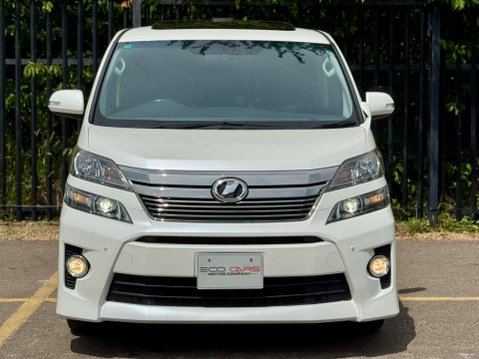 Toyota Vellfire G Edition V6 Sunroof 26